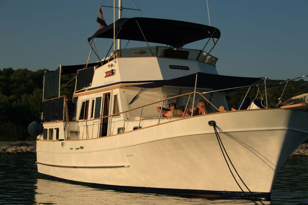 Trawler HAMPTON 42, Sea Lion | Yacht Charter Croatia