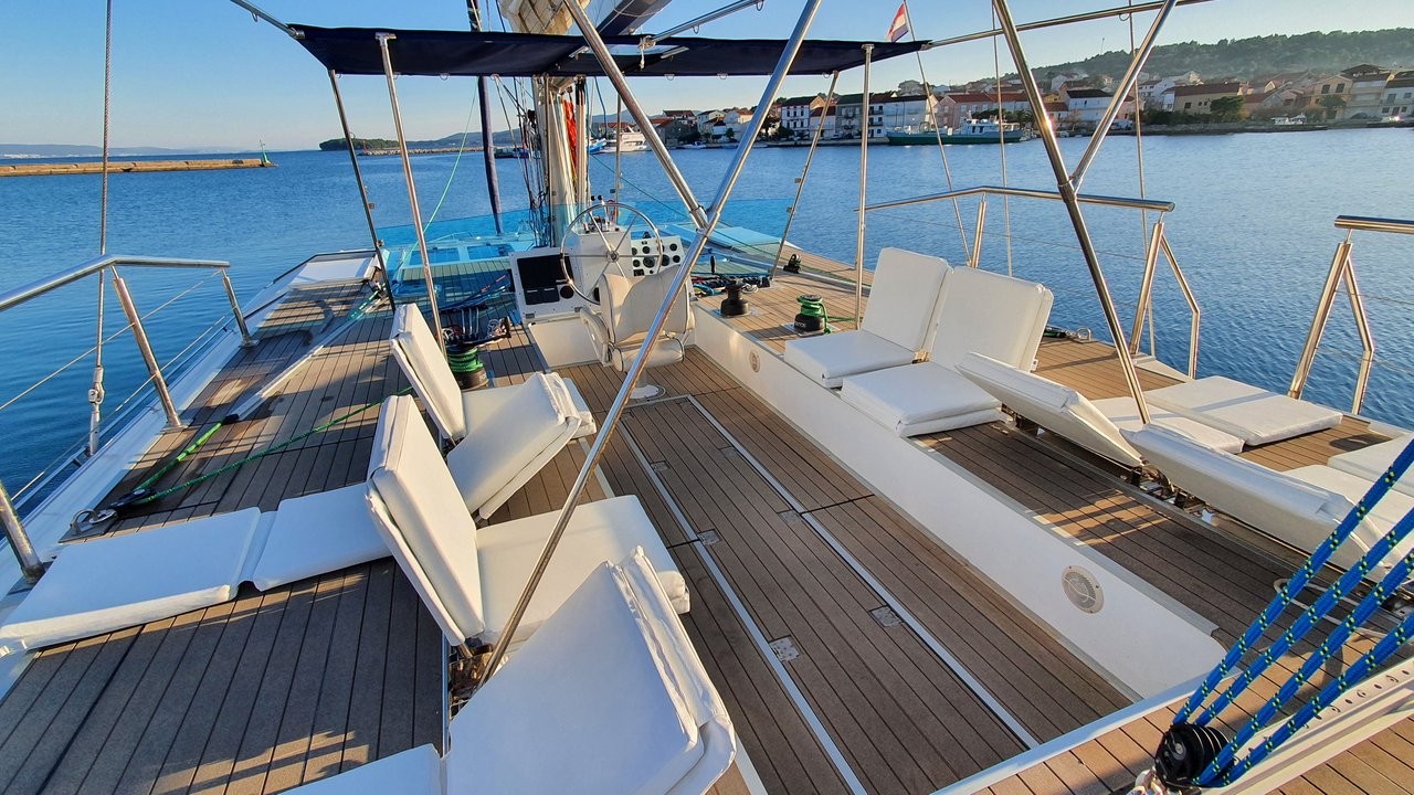 Upwind 50 Eco, Upwind | Yacht Charter Croatia