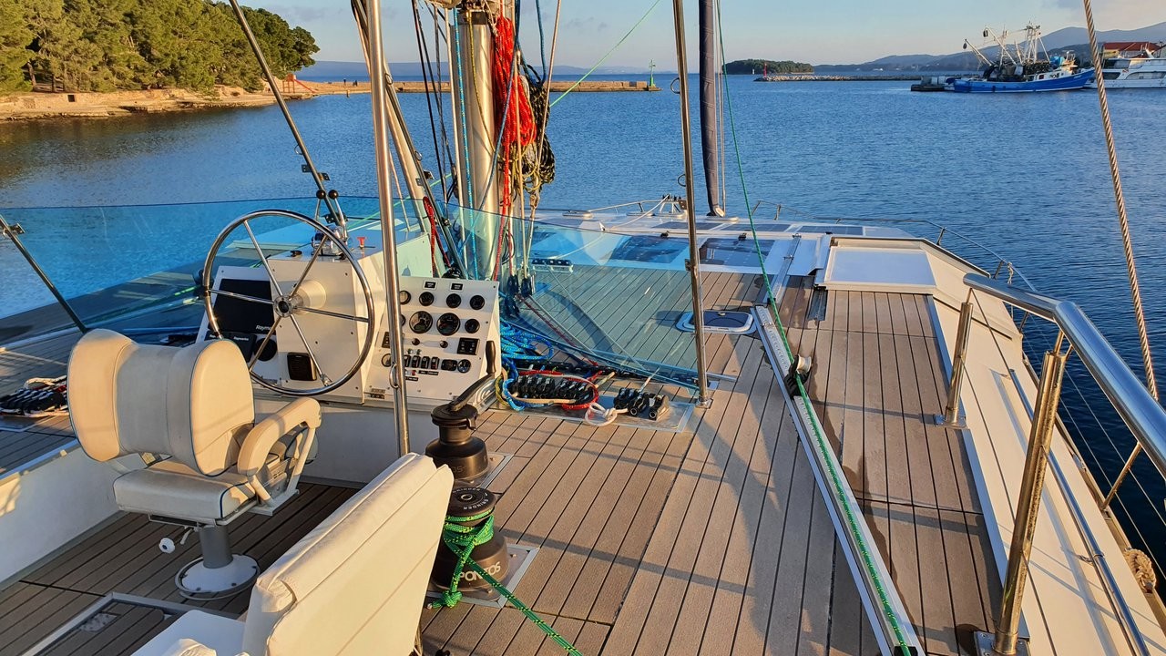 Upwind 50 Eco, Upwind | Yacht Charter Croatia